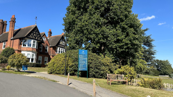 The driveway and main building of Halstead St Andrews School, Woking