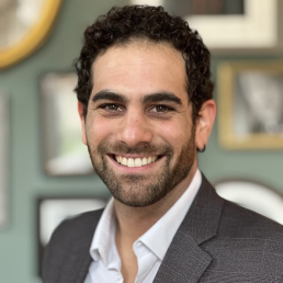 Headshot of Guy Doza, Writer at The Good Schools Guide.