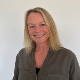 Headshot of Melanie O'Shea, Writer at The Good Schools Guide.