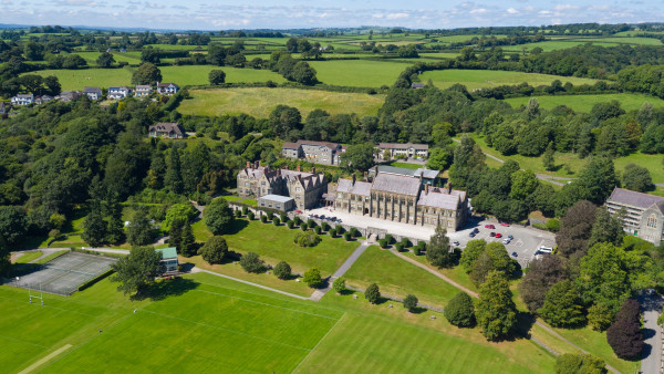 Photo of Mount Kelly