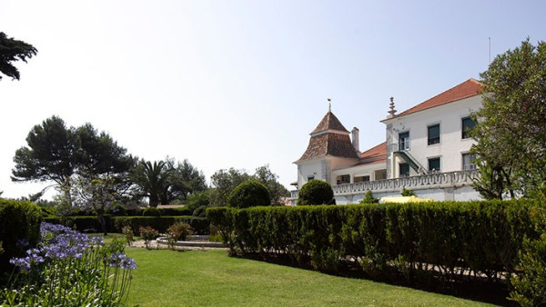 Photo of St Julian's School